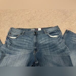 Mens Jean.   Great condition!   Size 46/30